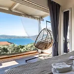 Apartmán Nest Luxury Nikiana