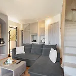 Nest Luxury Appartement Nikiana