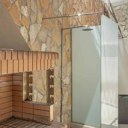 Nest Luxury Appartement Nikiana