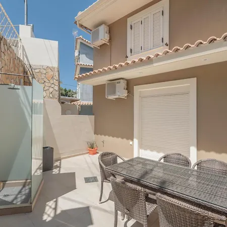 Nest Luxury 尼基亚娜