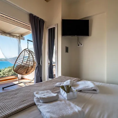 Nest Luxury Nikiana